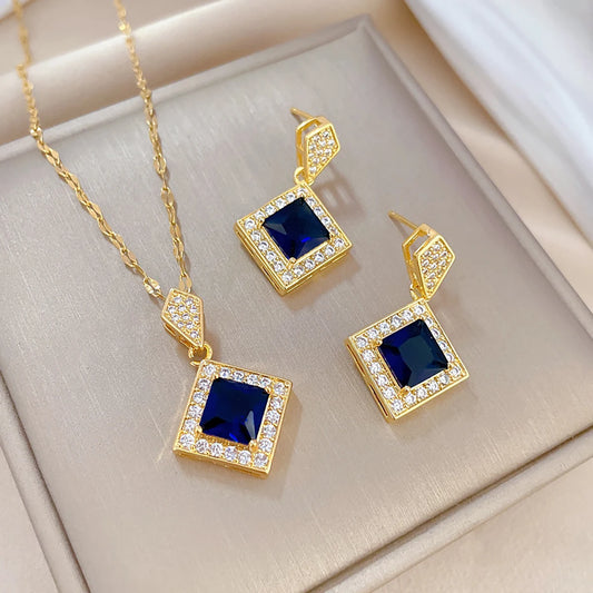 Clara Voss Jewelry Set
