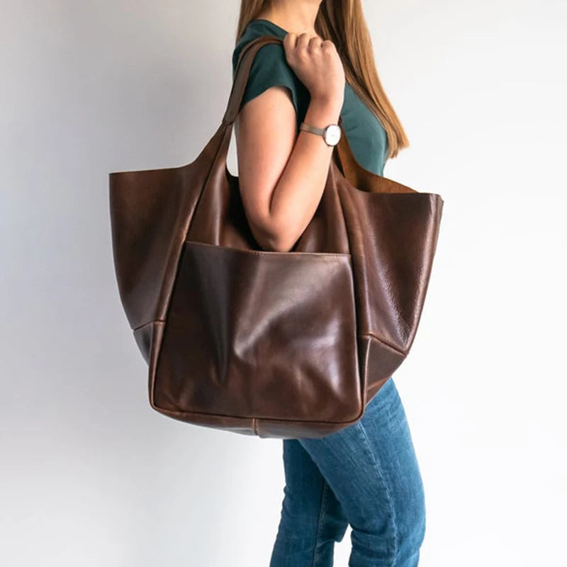 Noir Essential Bag